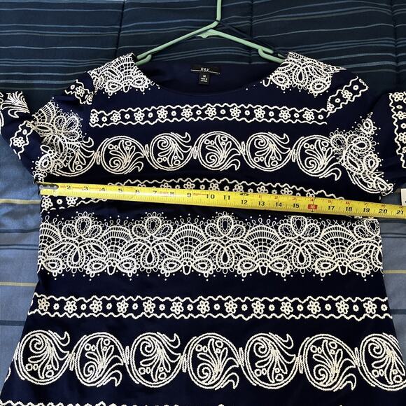 R&K Navy Blue & White Paisley Lace Print Dress Women’s Size 14 Short Sleeve NWT - Picture 8 of 15